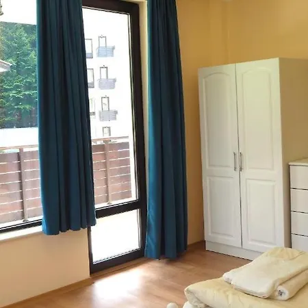 Elit Apartamento *